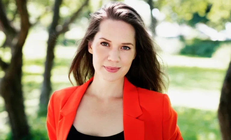 Amalie Dollerup i Mørkhøj Kirke – Søborg